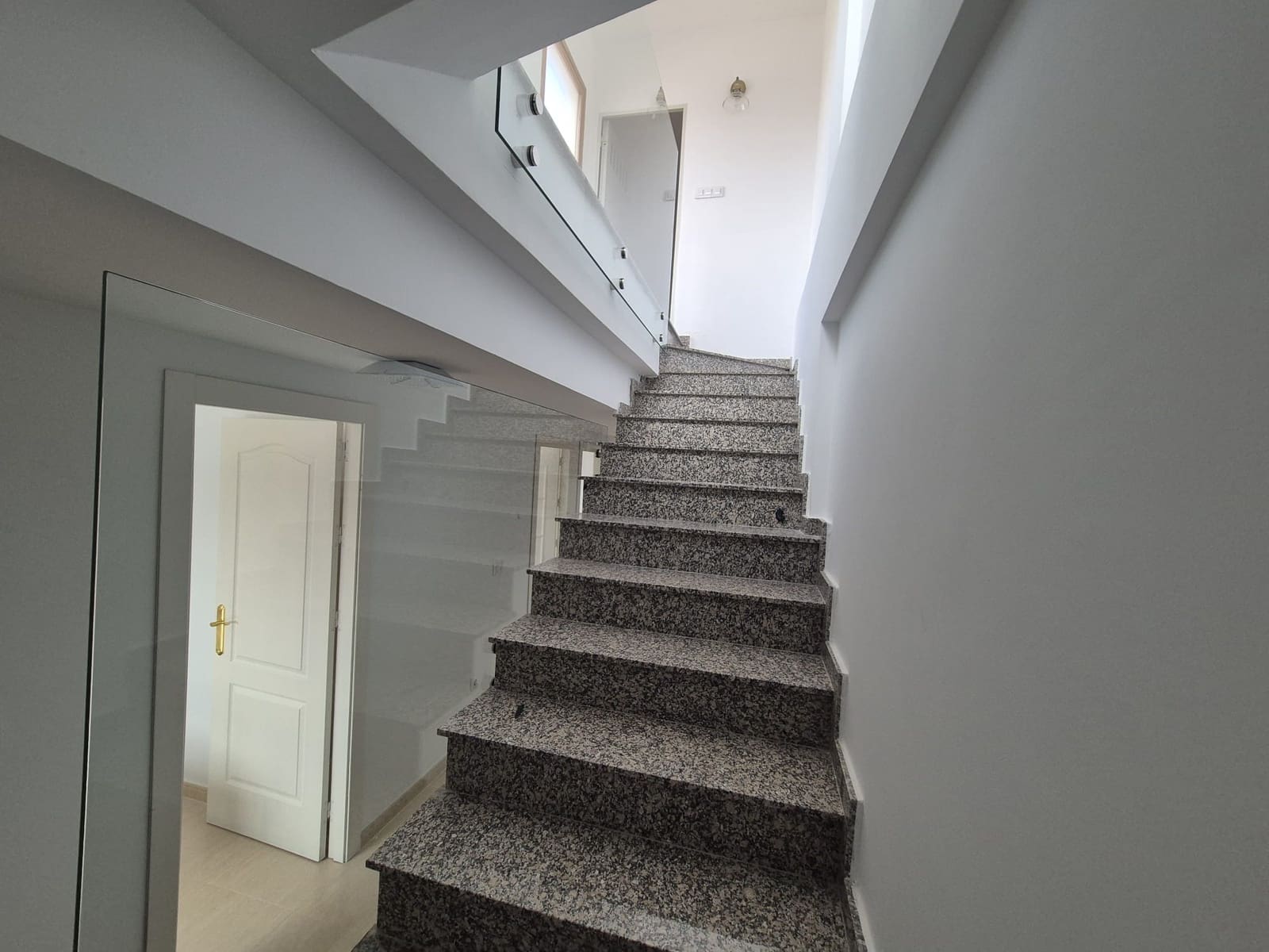 3 soveværelse Semi-Rækkehus til leje i Almanzora - € 750 (Ref: 8132515)