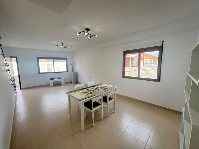 3 quarto Moradia Geminada para arrendar em Almanzora, Cantoria - 750 € (Ref: 8132515)