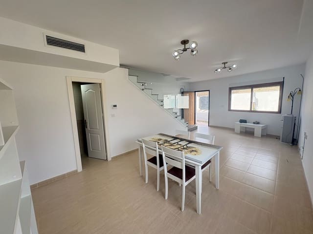 3 quarto Moradia Geminada para arrendar em Almanzora, Cantoria - 750 € (Ref: 8132515)