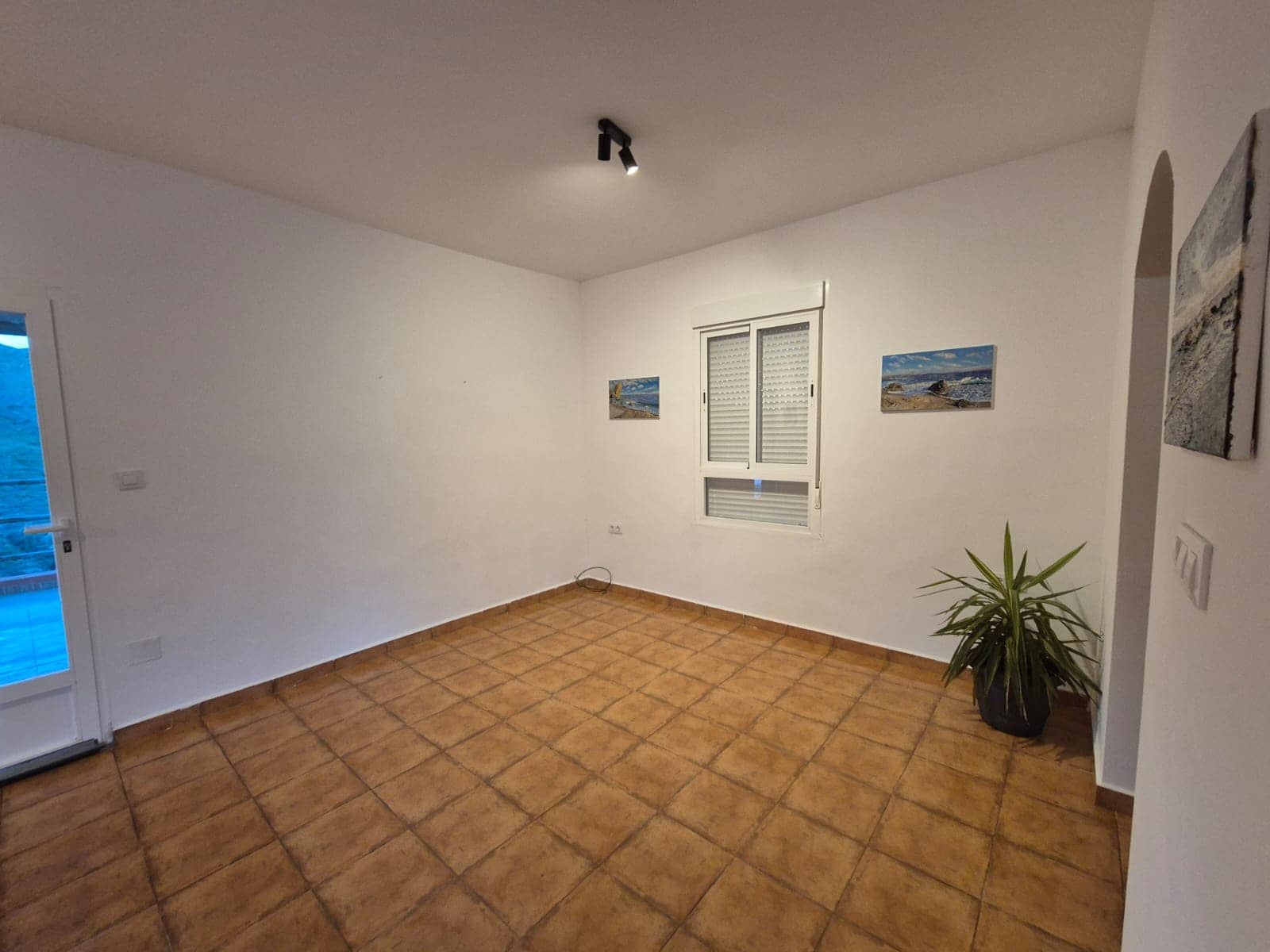 3 sovrum Finca/Hus på landet att hyra i Almeria stad med garage - 850 € (Ref: 8245989)