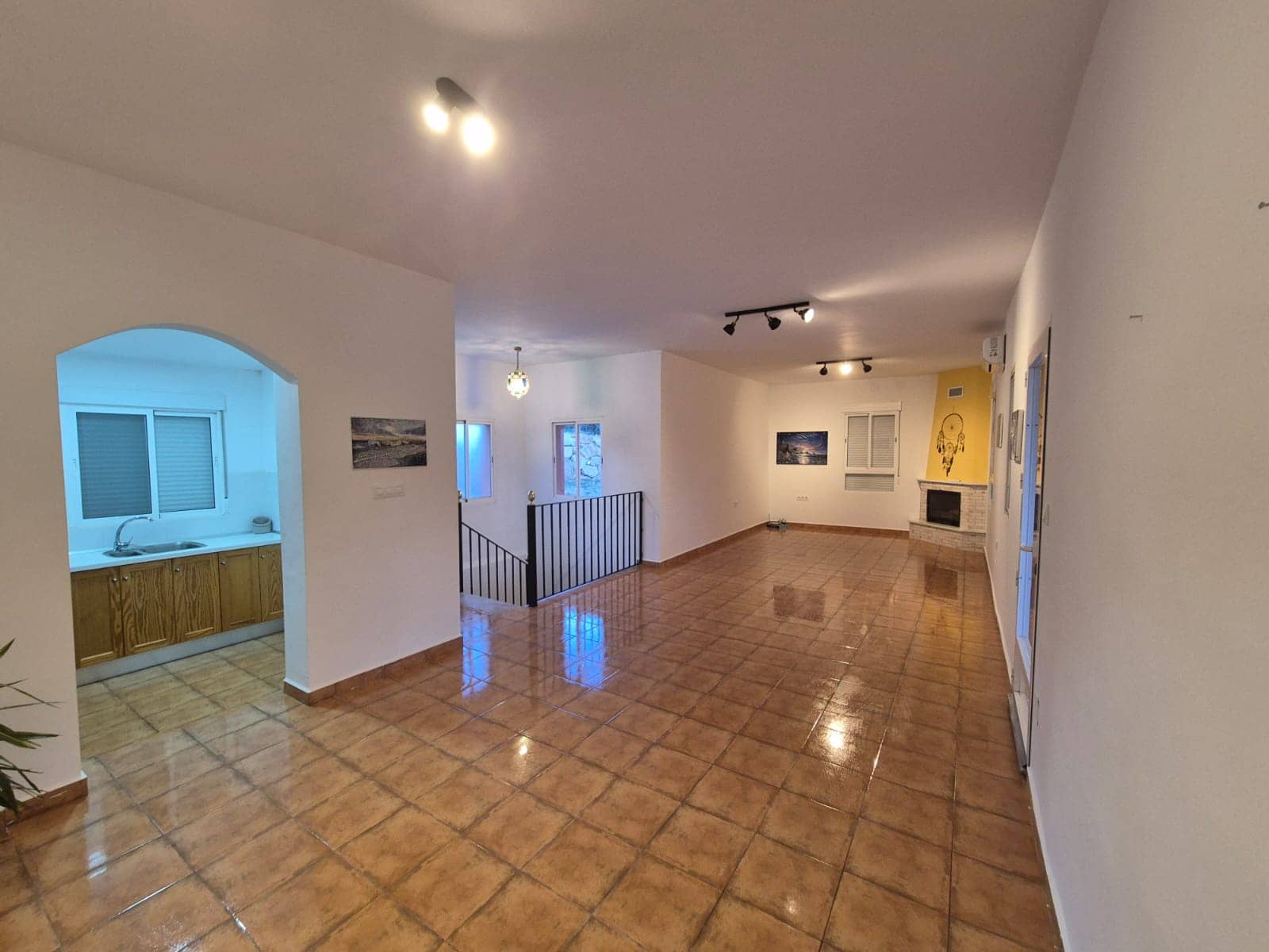 3 sovrum Finca/Hus på landet att hyra i Almeria stad med garage - 850 € (Ref: 8245989)