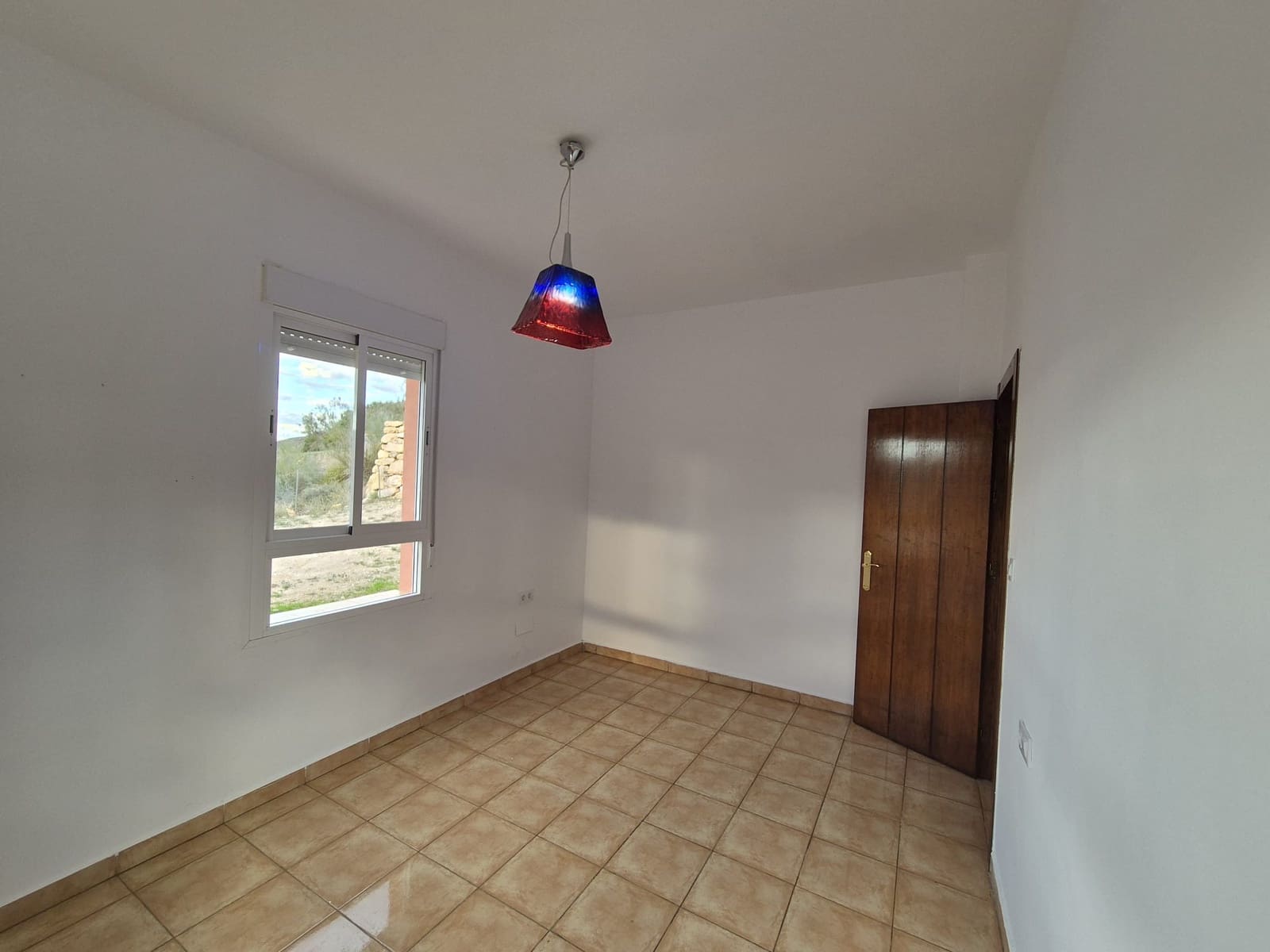 3 sovrum Finca/Hus på landet att hyra i Almeria stad med garage - 850 € (Ref: 8245989)