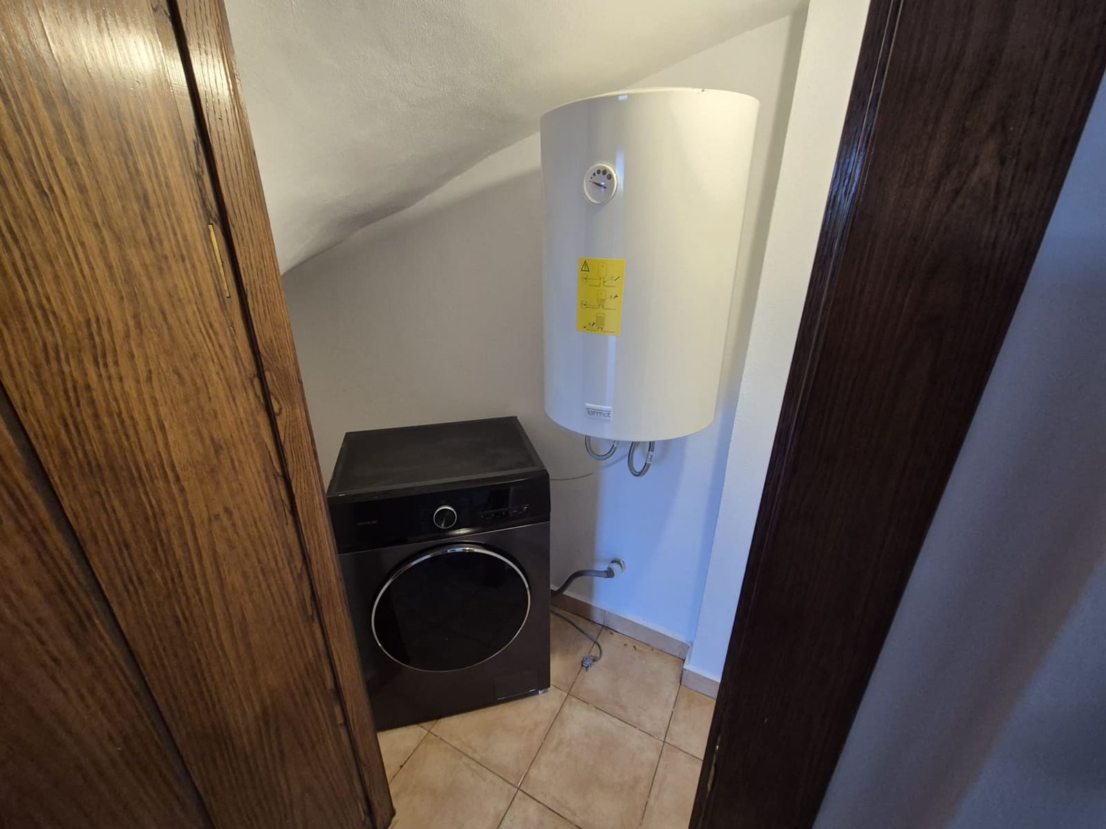 3 sovrum Finca/Hus på landet att hyra i Almeria stad med garage - 850 € (Ref: 8245989)