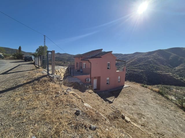 3 bedroom Finca/Country House for rent in Almería city with garage - € 850 (Ref: 8245989)