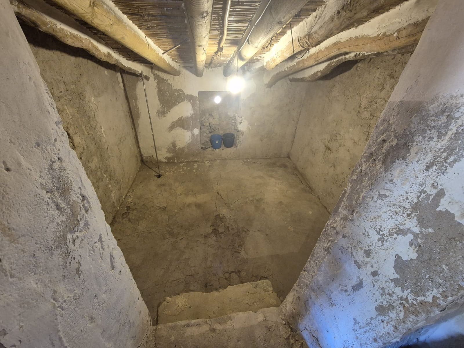 3 slaapkamer Finca/Landhuis te koop in Cantoria - € 69.000 (Ref: 8293067)