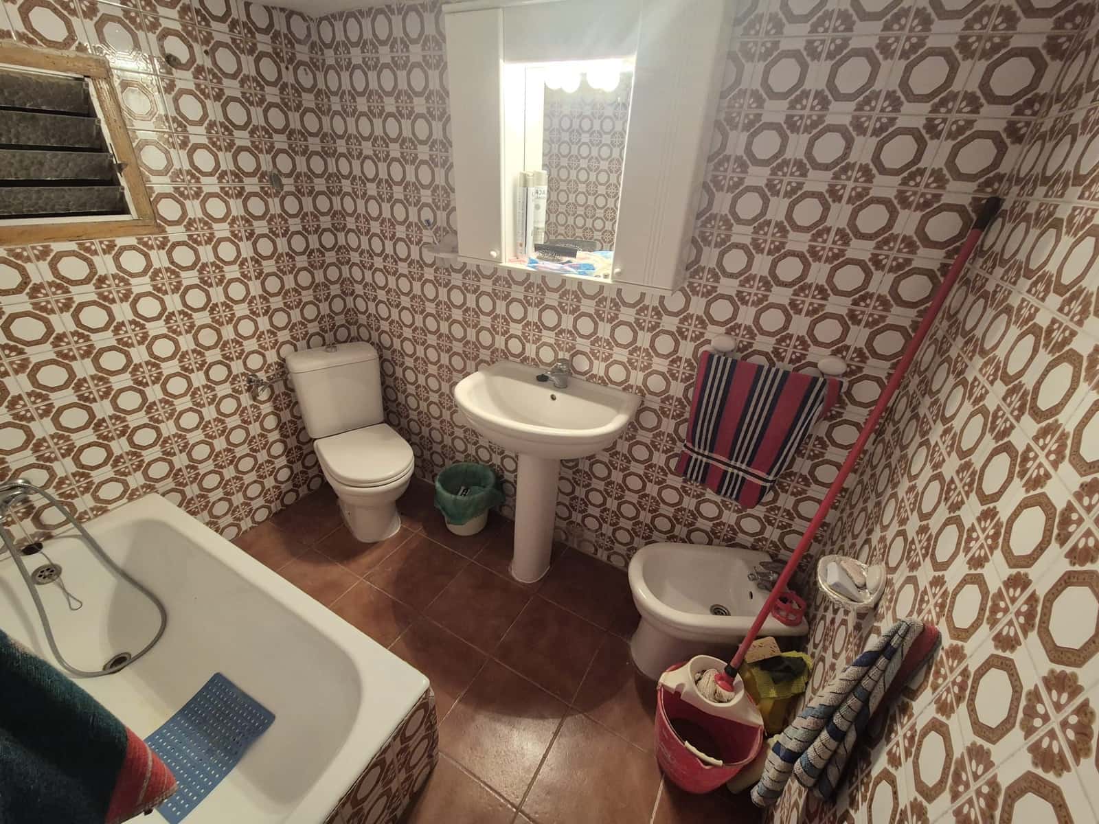 3 slaapkamer Finca/Landhuis te koop in Cantoria - € 69.000 (Ref: 8293067)