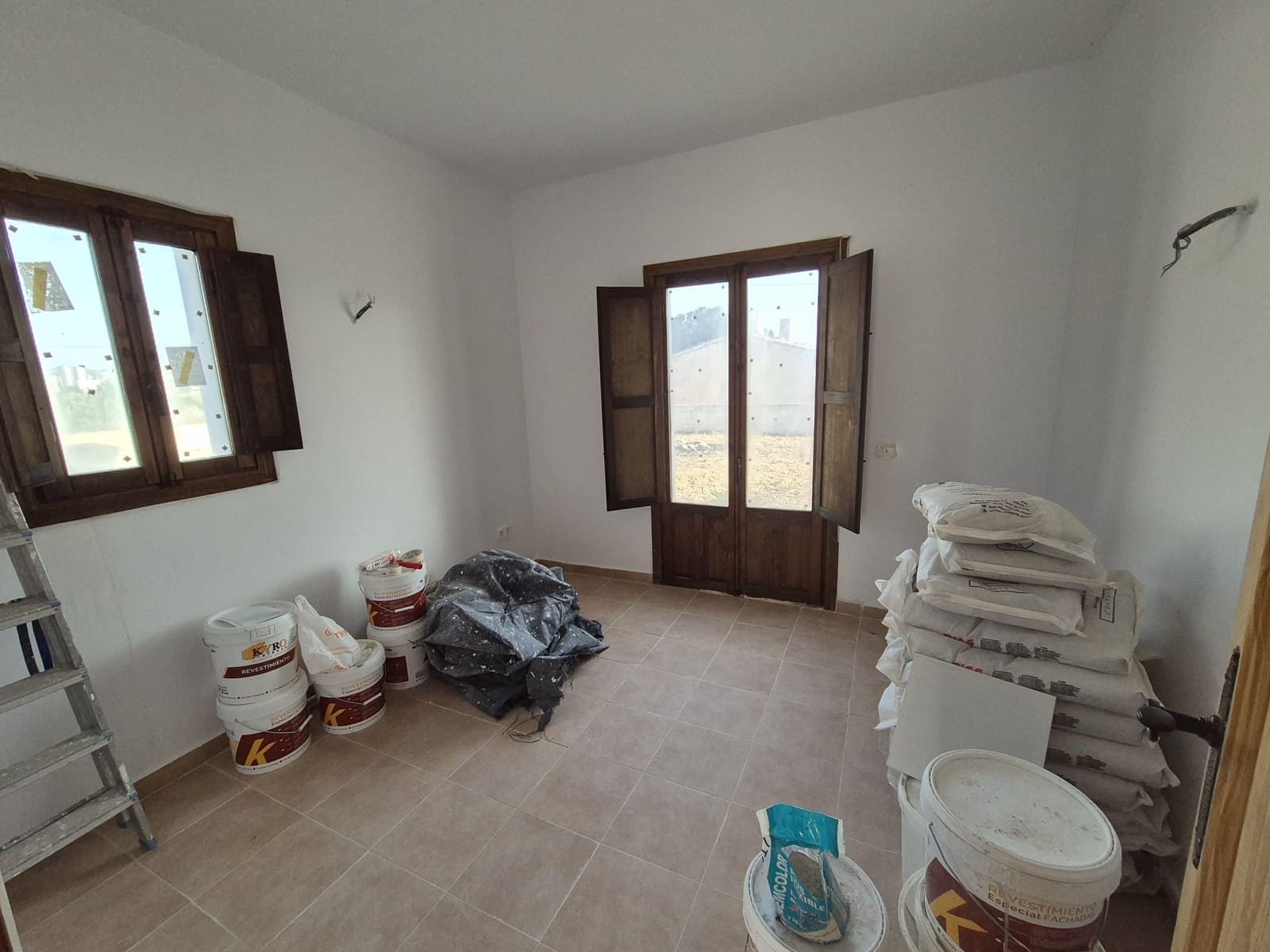 3 bedroom Villa for rent in Almeria city - € 950 (Ref: 8323363)