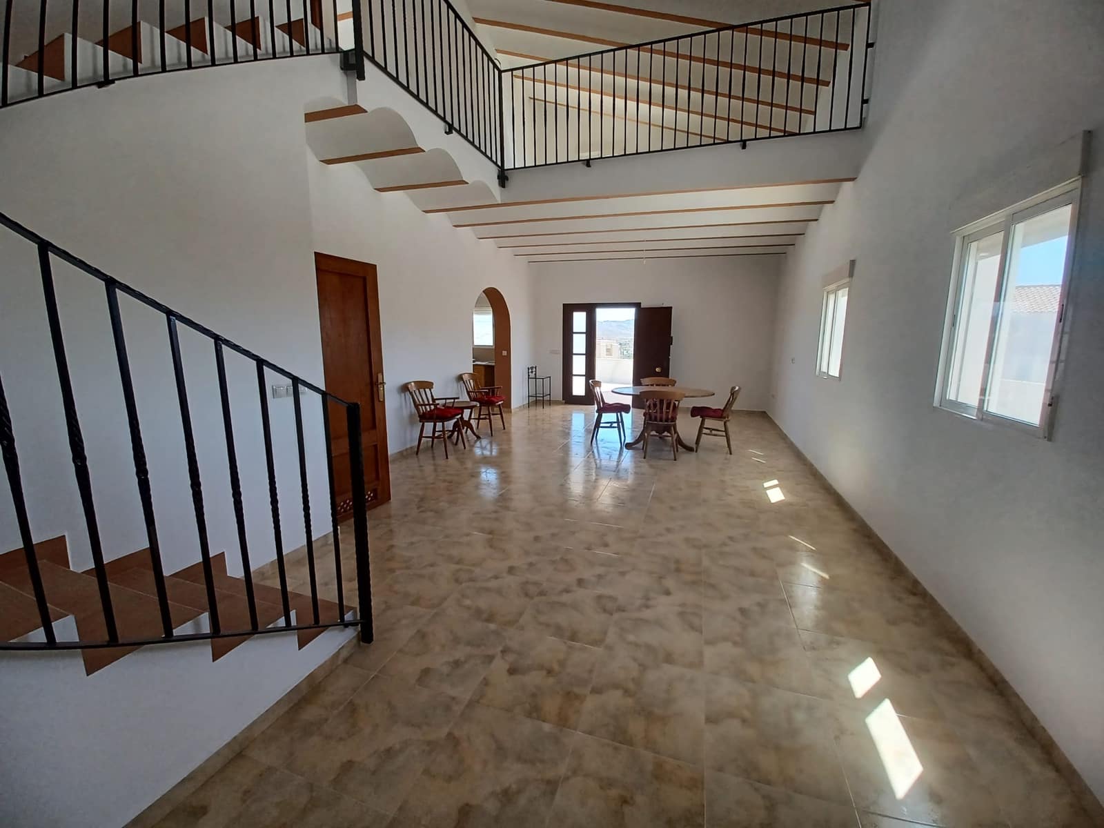 Chalet de 3 habitaciones en Almanzora en alquiler con garaje - 950 € (Ref: 8397171)