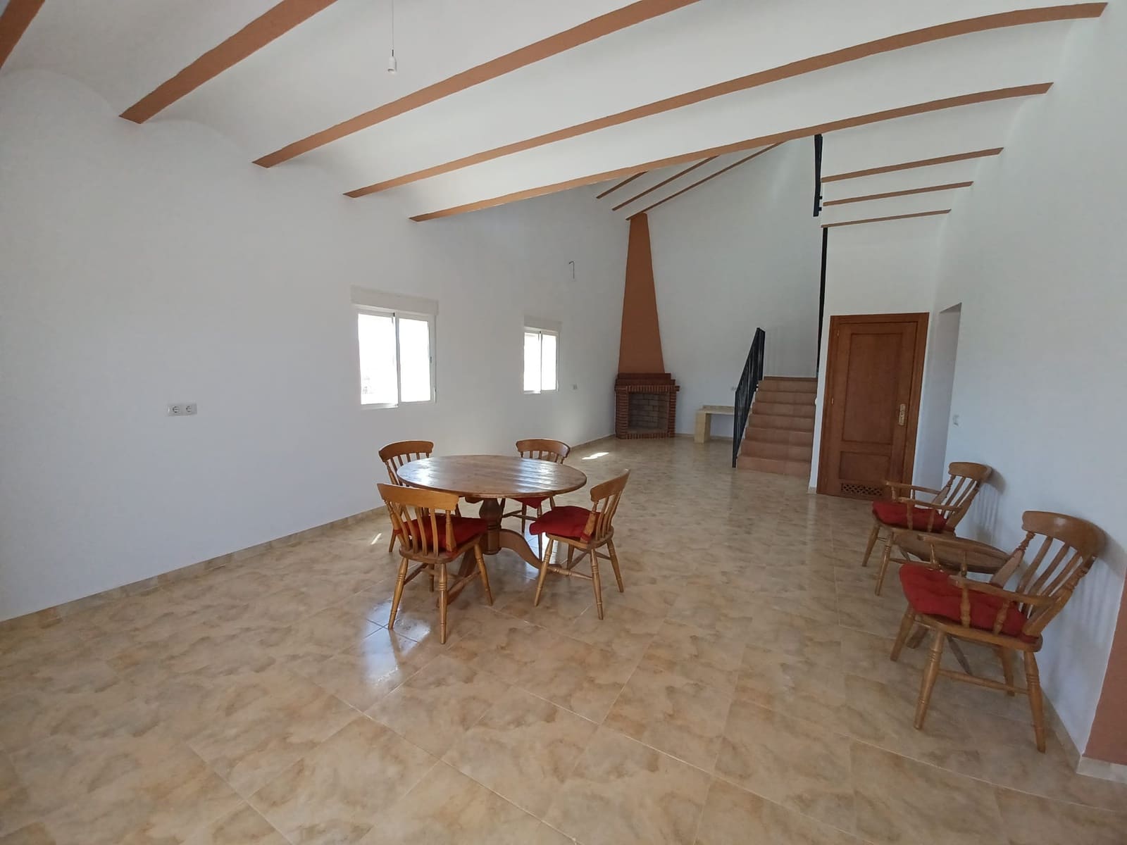 Chalet de 3 habitaciones en Almanzora en alquiler con garaje - 950 € (Ref: 8397171)