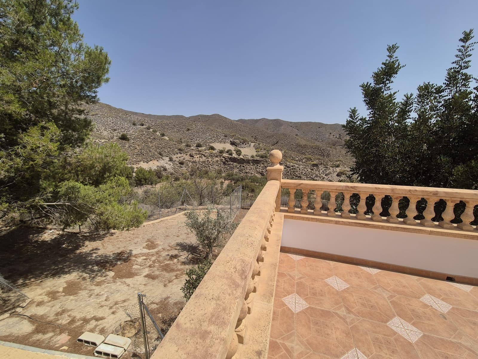 Finca/Maison de Campagne de 3 chambres à louer à Lijar avec garage - 800 € (Ref: 8437595)