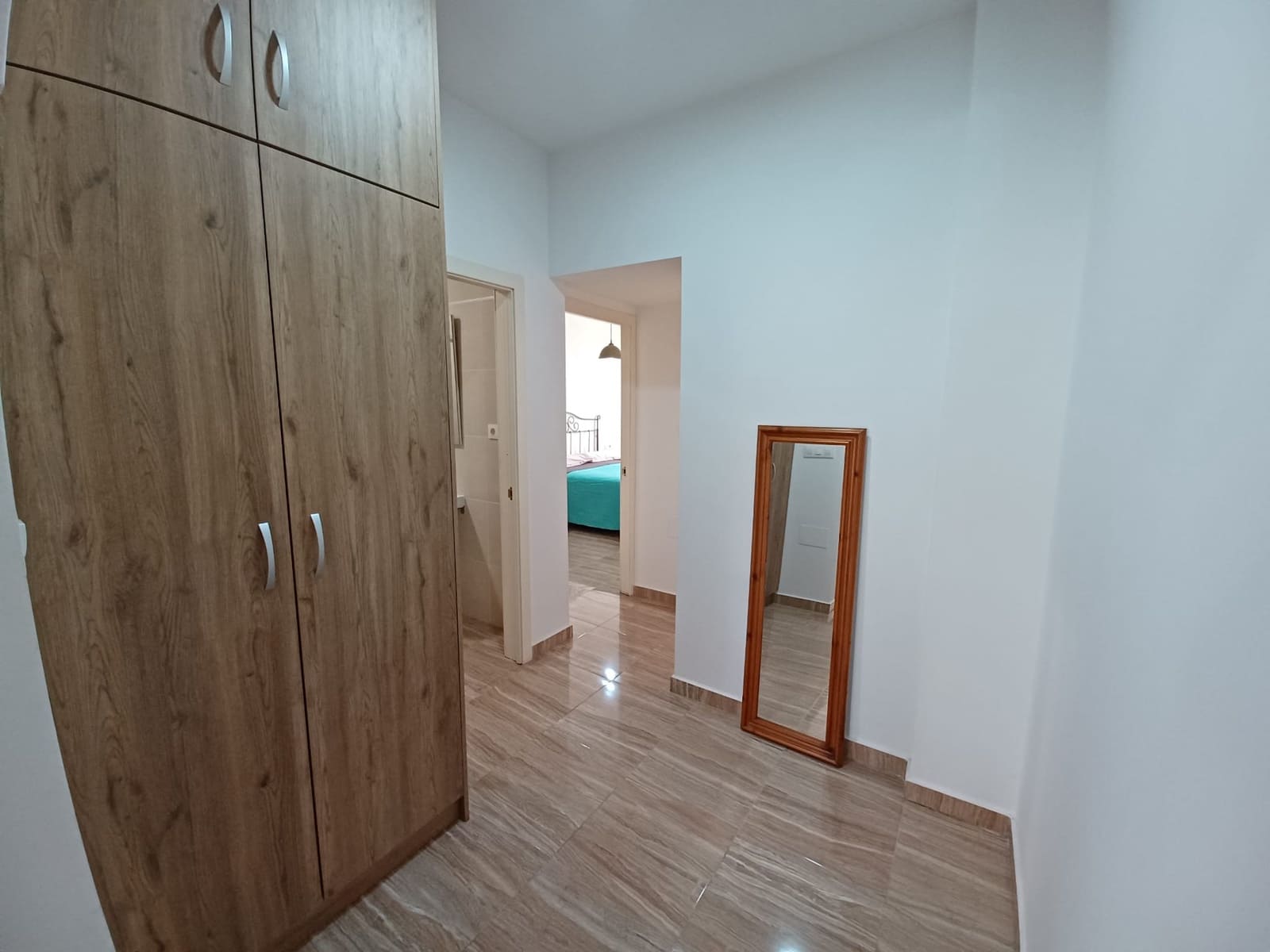 2 soveværelse Lejlighed til leje i Almeria by - € 500 (Ref: 8532847)