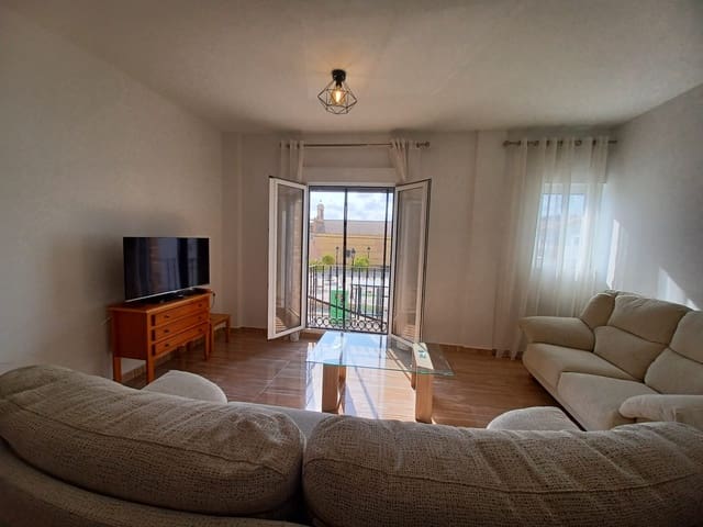 2 bedroom Apartment for rent in Almería city - € 500 (Ref: 8532847)