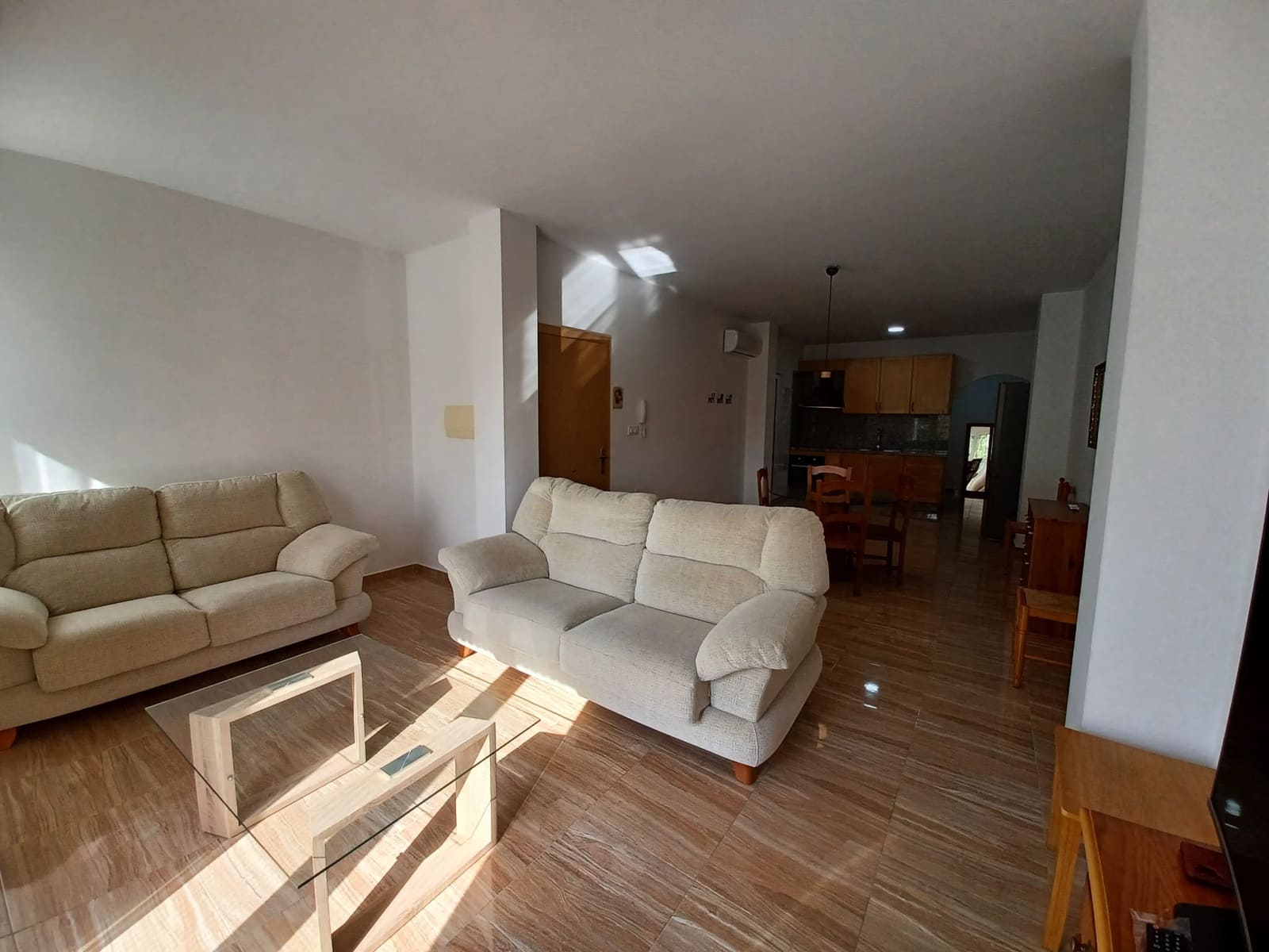 2 soveværelse Lejlighed til leje i Almeria by - € 500 (Ref: 8532847)