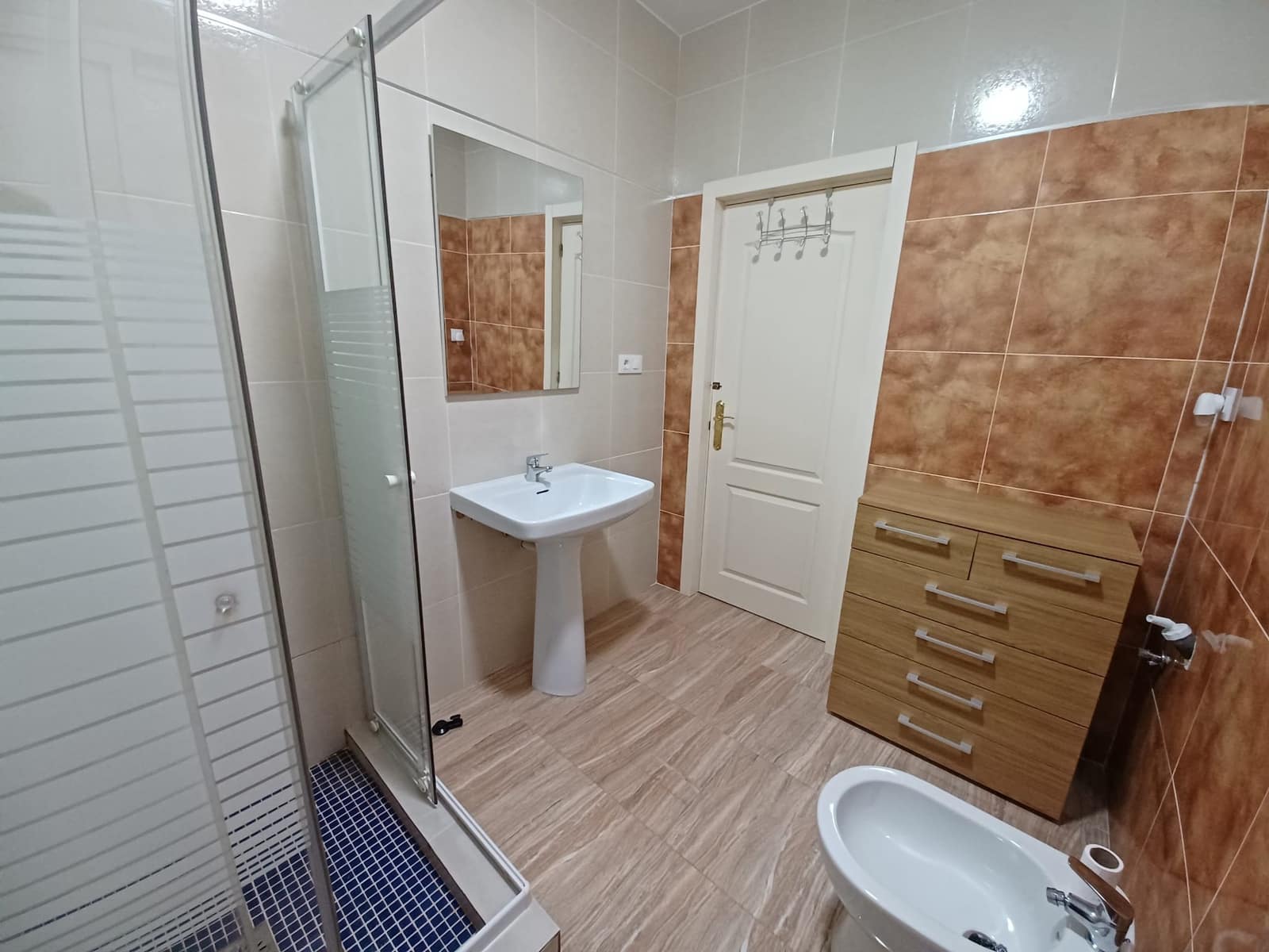 2 soveværelse Lejlighed til leje i Almeria by - € 500 (Ref: 8532847)