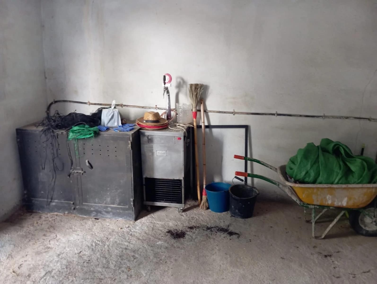 3 makuuhuone Maalaistalo vuokrattavana paikassa Velez-Rubio mukana 
autotalli - 800 € (Ref: 8634992)