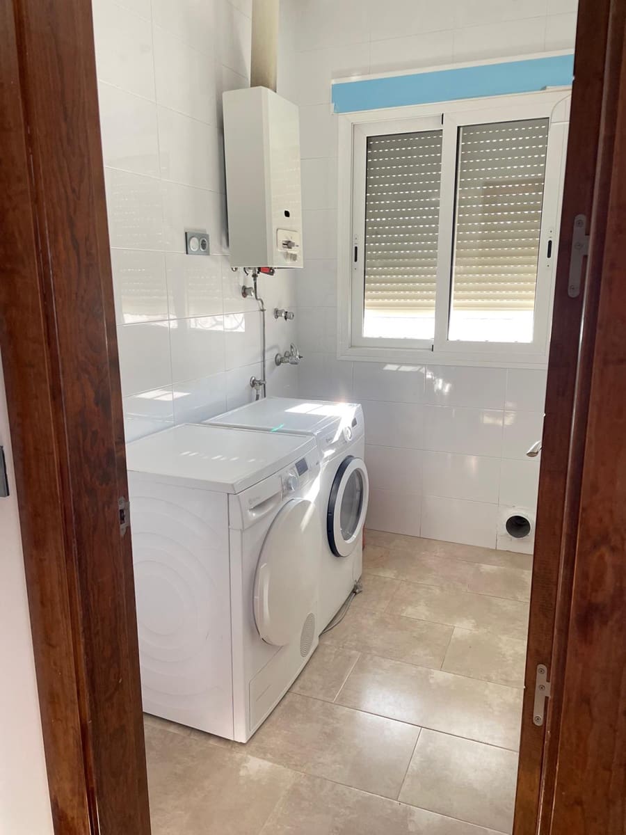 4 makuuhuone Huvila vuokrattavana paikassa Partaloa - 1 200 € (Ref: 8703149)