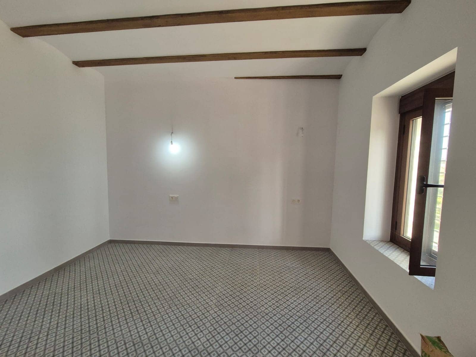 5 soveværelse Byhus til leje i Albox med garage - € 950 (Ref: 8834926)