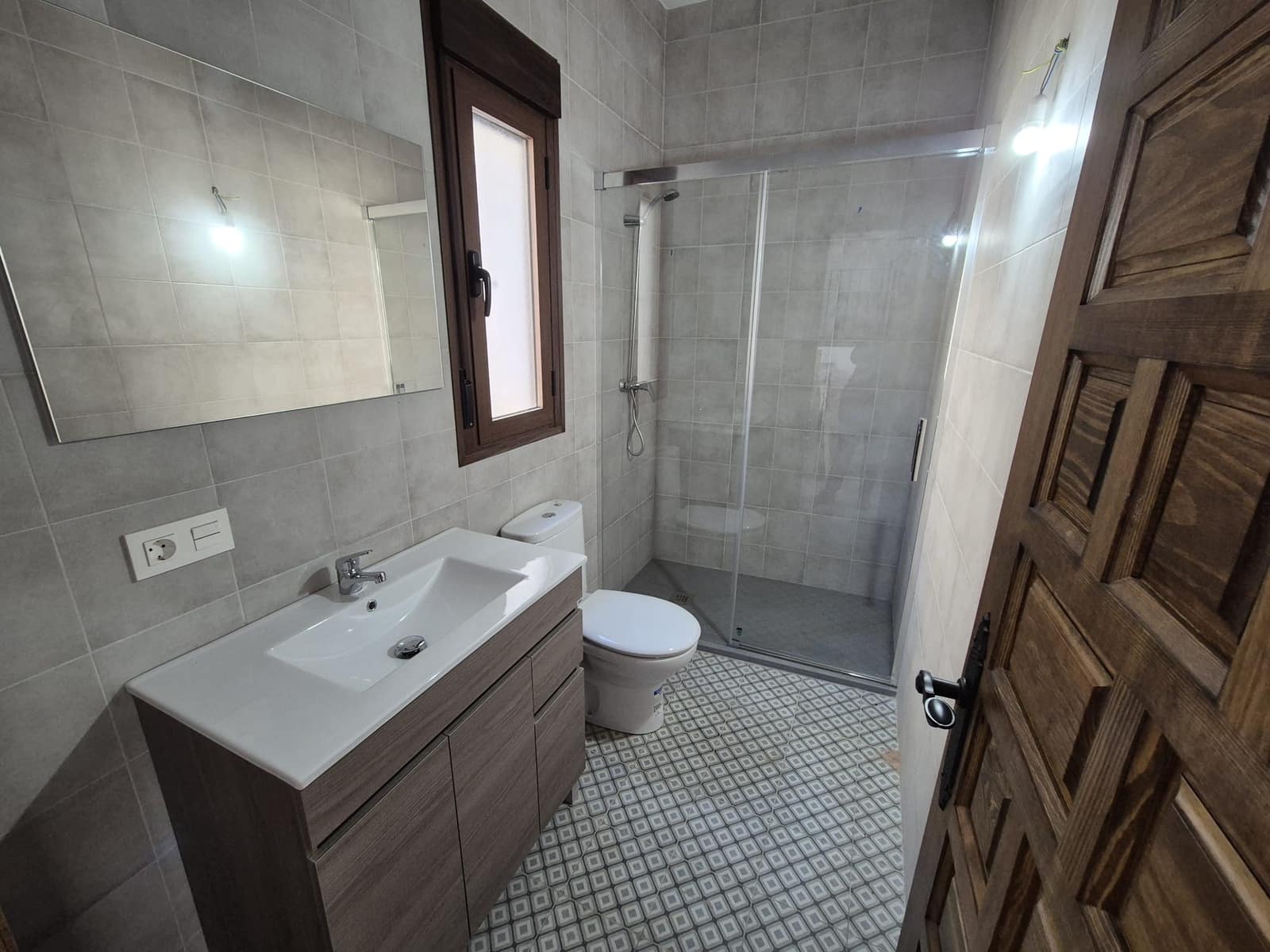 5 soveværelse Byhus til leje i Albox med garage - € 950 (Ref: 8834926)