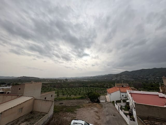 3 soverom Leilighet til leie i Almanzora, Cantoria - € 500 (Ref: 8853160)