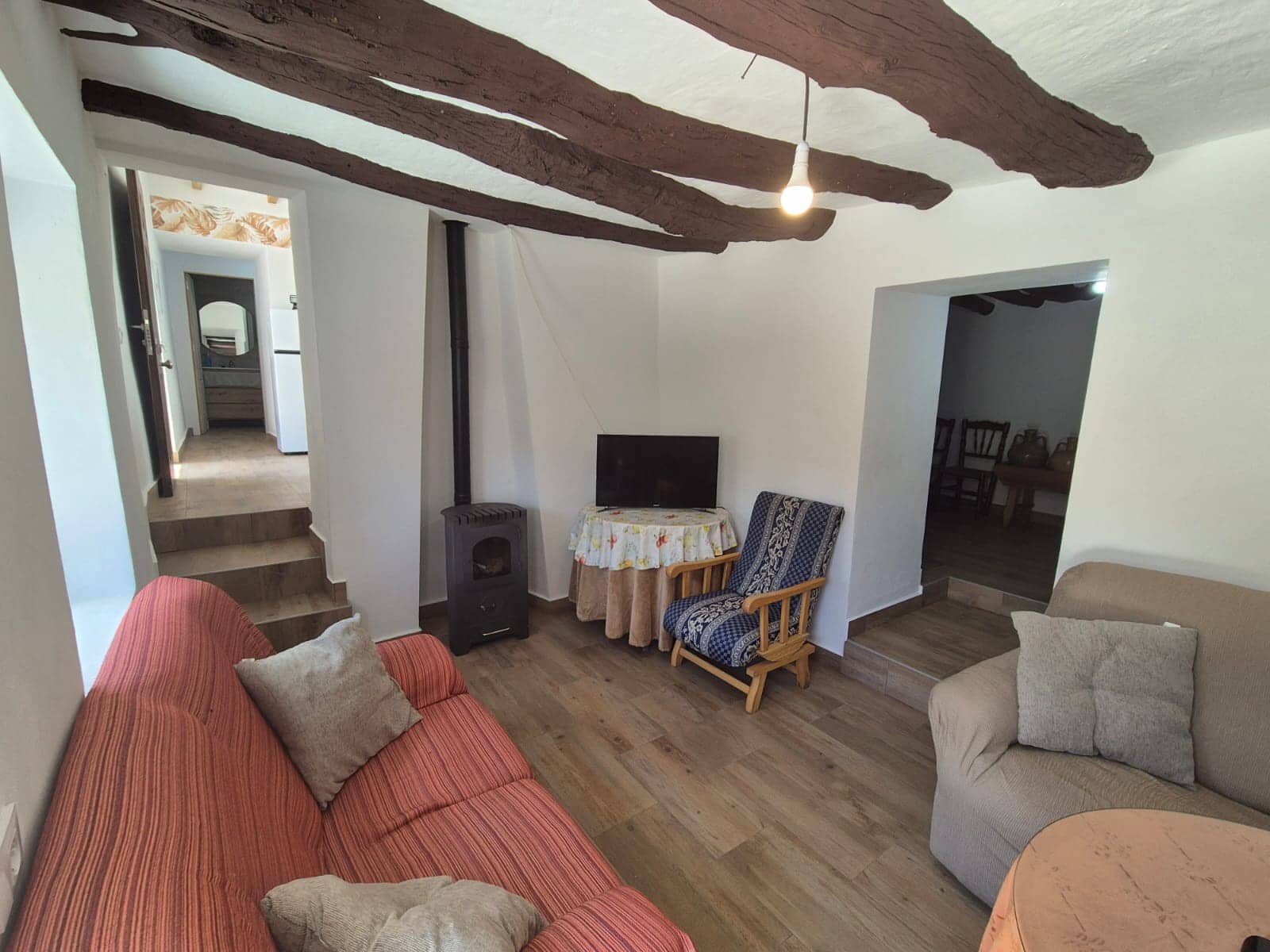 3 Zimmer Haus zu vermieten in Chercos mit Garage - 600 € (Ref: 8930102)