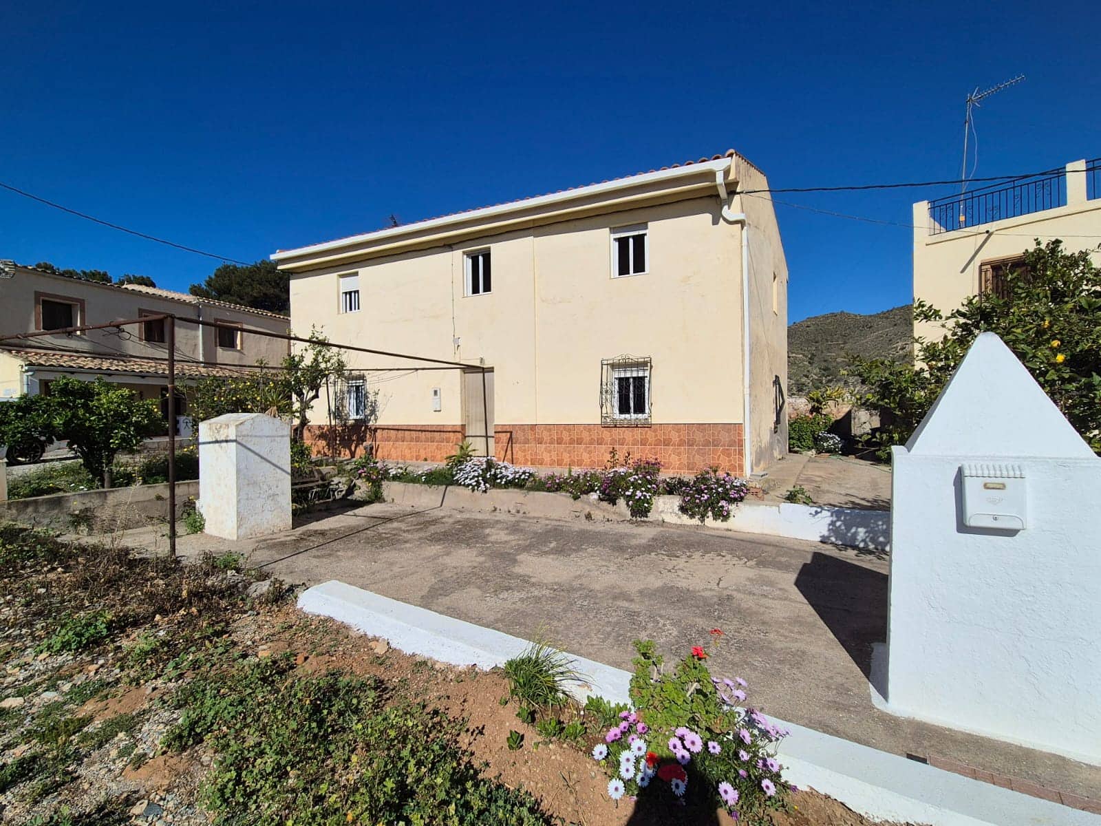 6 sypialnia Dom na sprzedaż w Arboleas - 90 000 € (Ref: 8930117)