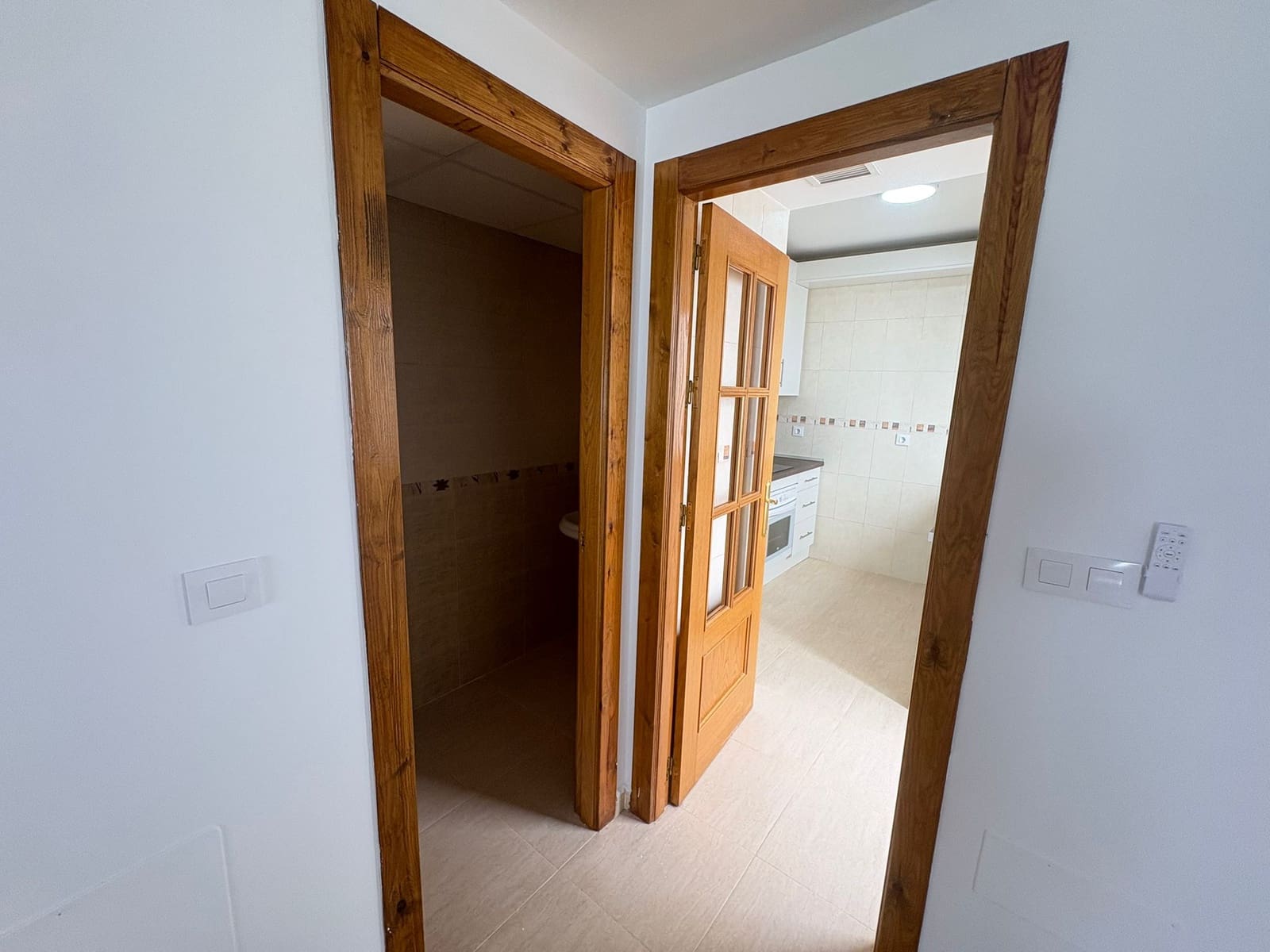 3 camera da letto Villetta Bifamiliare da affittare in Almeria citta - 750 € (Rif: 9009136)