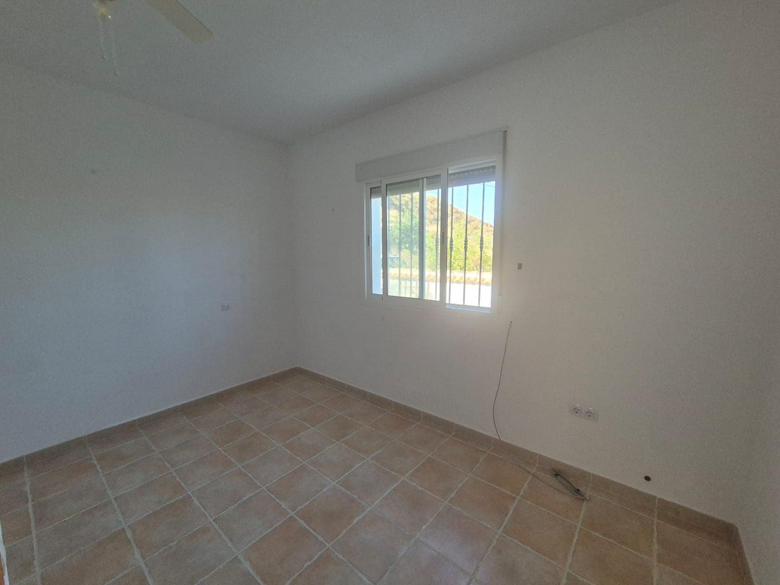 4 makuuhuone Huvila myytävänä paikassa Lijar mukana uima-altaan - 185 000 € (Ref: 9086150)