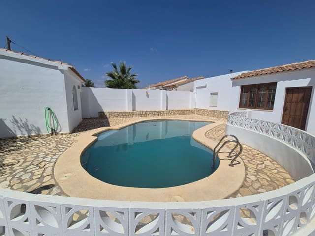 5 bedroom Villa for sale in Arboleas with pool - € 299,000 (Ref: 9117453)