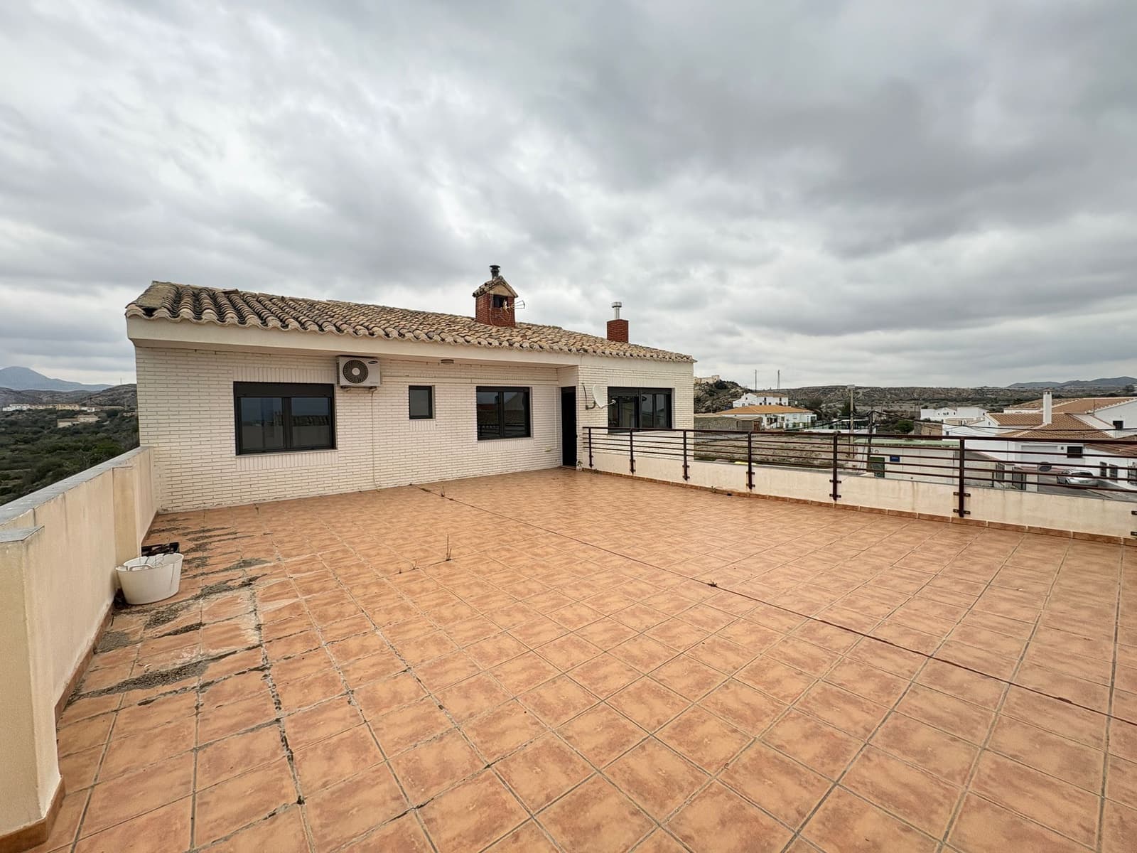 4 makuuhuone Maalaistalo myytävänä paikassa Albox - 198 000 € (Ref: 9128803)