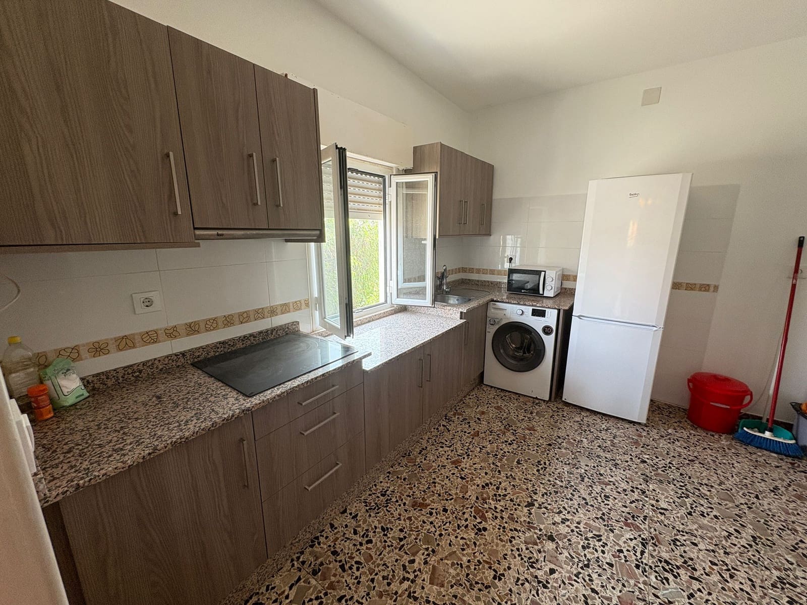 4 soveværelse Byhus til salg i Almanzora med garage - € 140.000 (Ref: 9191657)