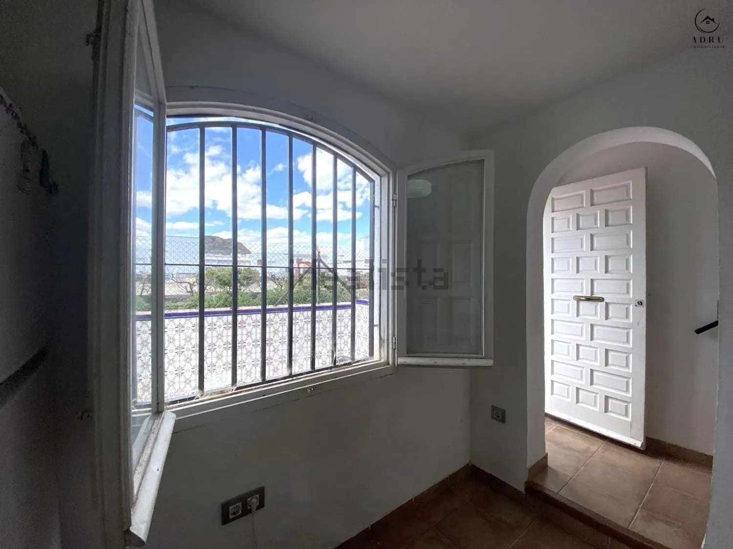 2 Zimmer Strandapartment zu vermieten in Mojacar mit Pool - 950 € (Ref: 9221297)