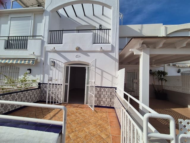 2 bedroom Beach Apartment for rent in Mojácar with pool - € 950 (Ref: 9221297)