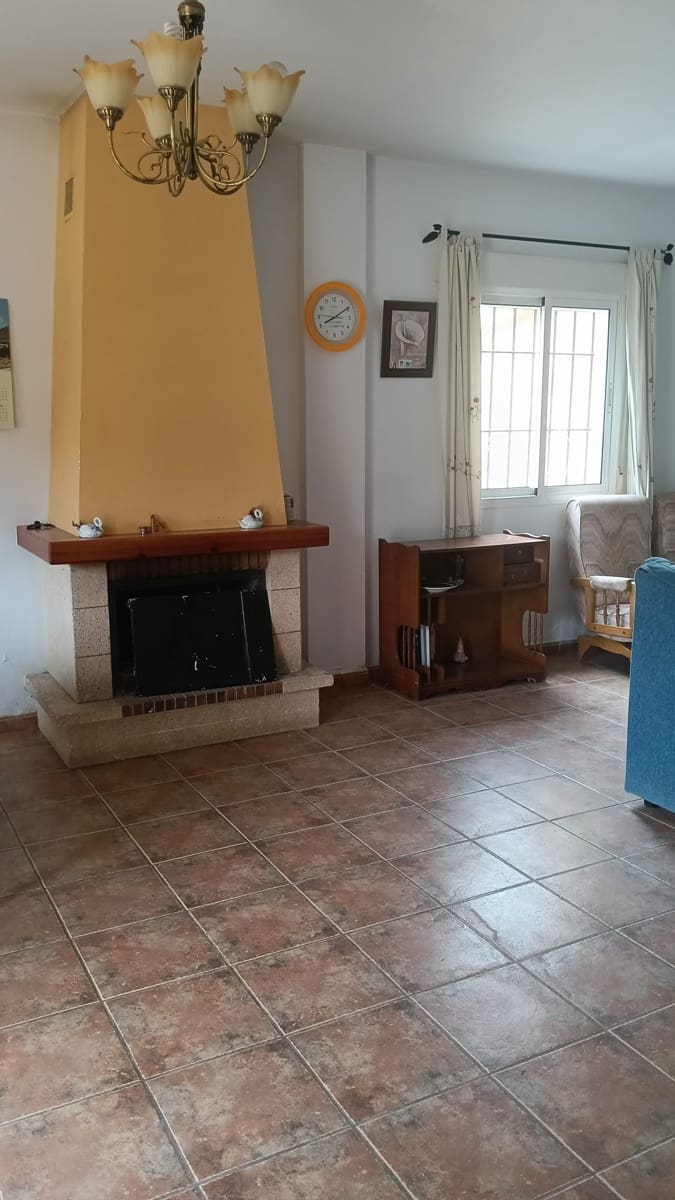 2 bedroom Villa for sale in Lubrin - € 120,000 (Ref: 9297480)