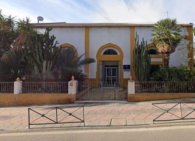 Business for rent in Vera - € 2,400 (Ref: 9328642)