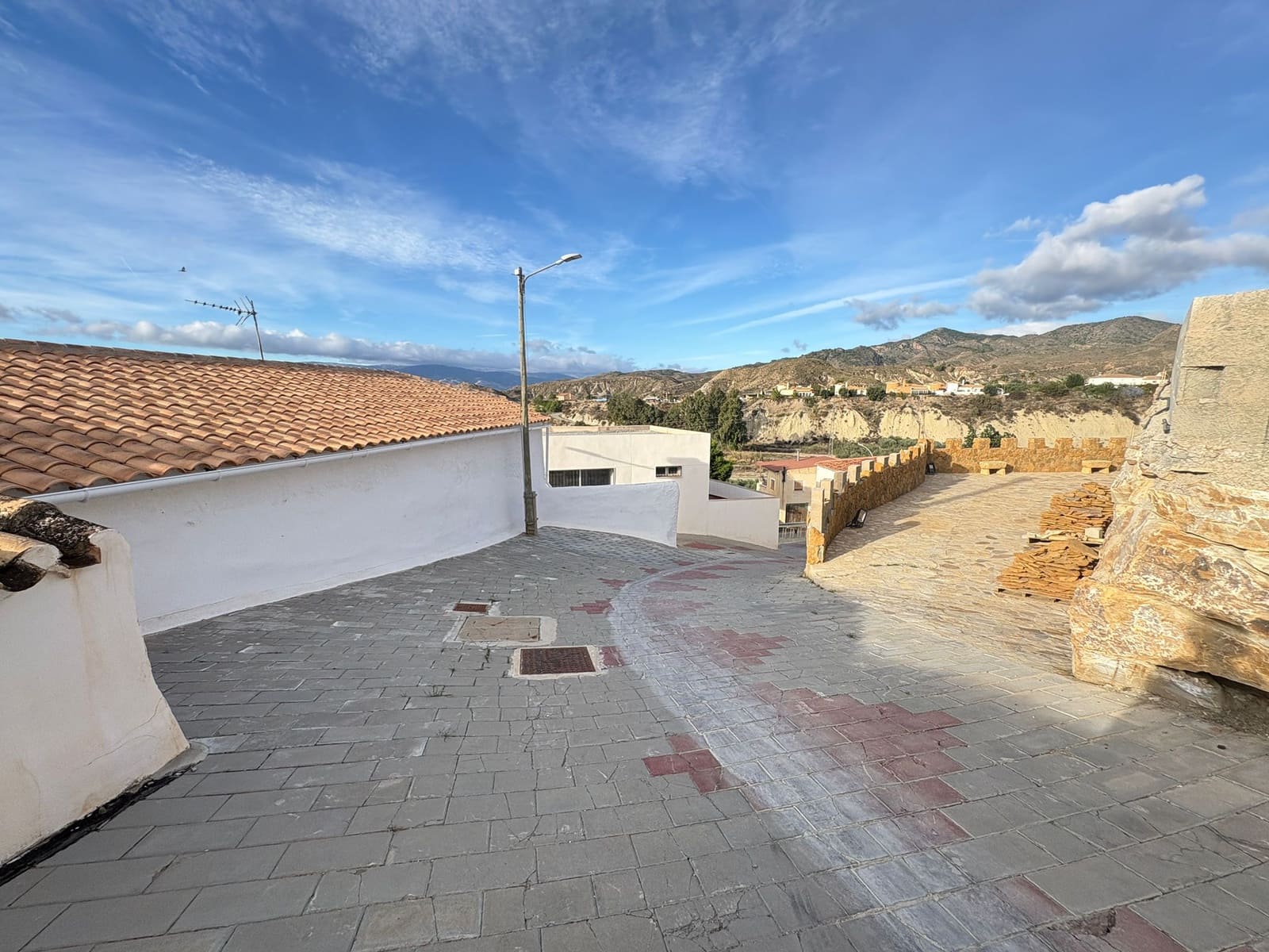 3 soveværelse Byhus til salg i Partaloa med garage - € 99.500 (Ref: 9338585)