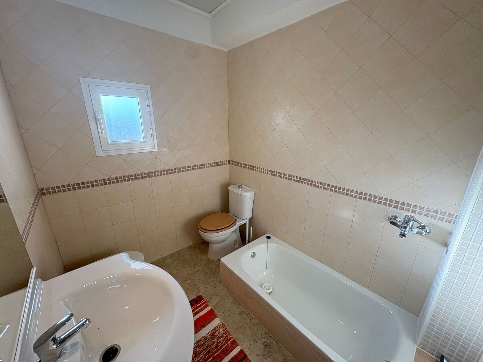 3 sypialnia Dom do wynajęcia w Partaloa z garażem - 700 € (Ref: 9343532)