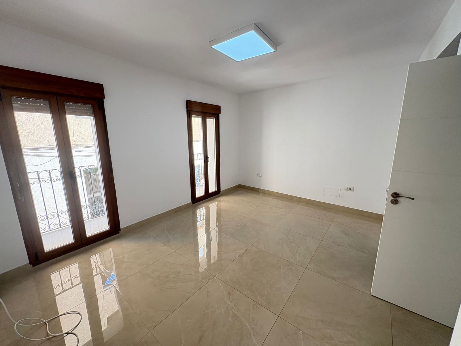 3 sovrum Hus att hyra i Almeria stad med pool garage - 1 500 € (Ref: 9349759)