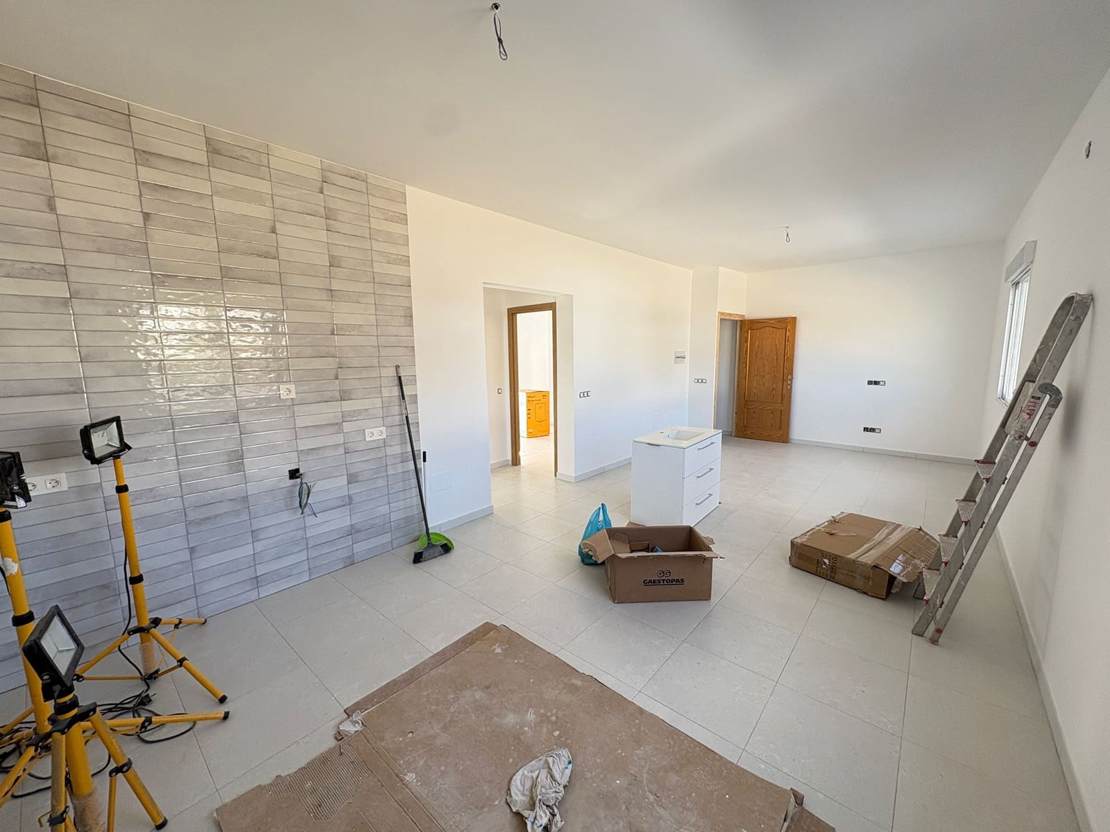 2 sypialnia Dom do wynajęcia w Almanzora z garażem - 700 € (Ref: 9378159)