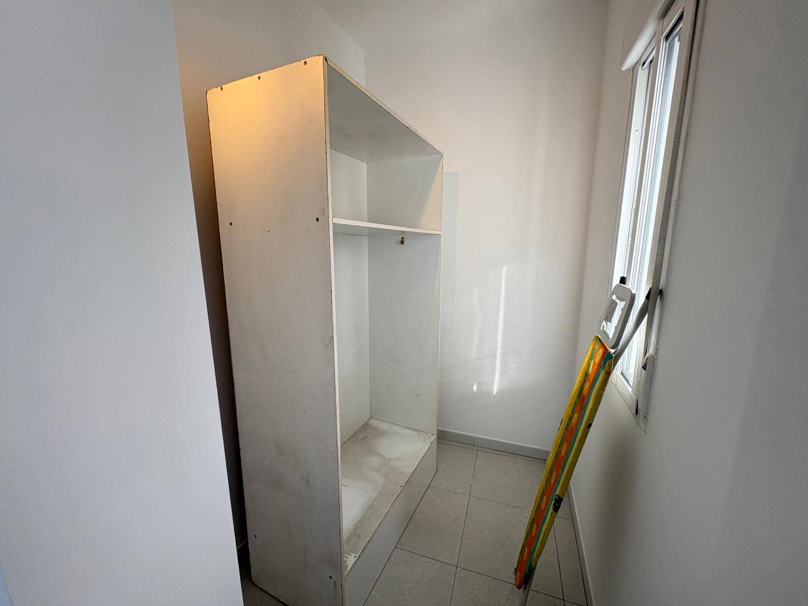 2 makuuhuone Omakotitalo vuokrattavana paikassa Almanzora mukana 
autotalli - 700 € (Ref: 9378159)