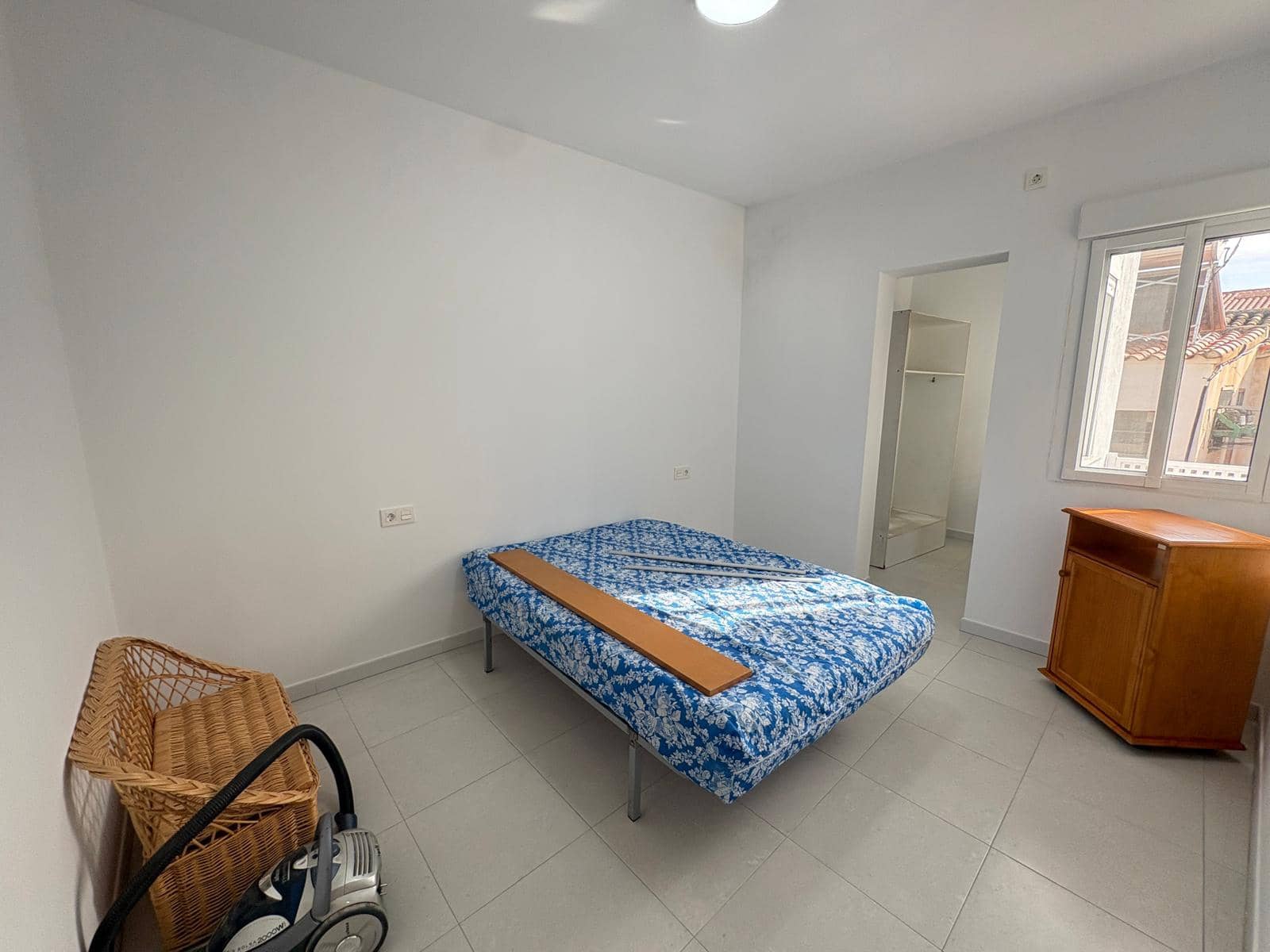 2 makuuhuone Omakotitalo vuokrattavana paikassa Almanzora mukana 
autotalli - 700 € (Ref: 9378159)