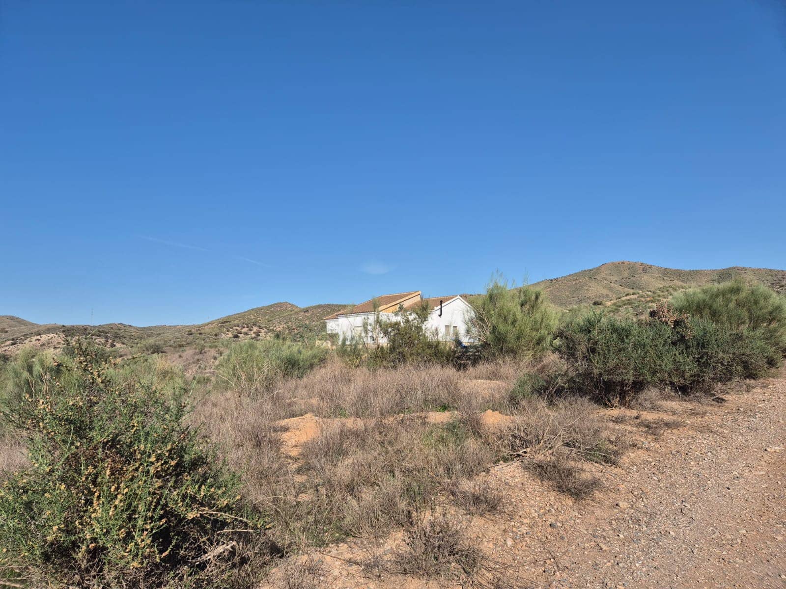 3 soveværelse Villa til leje i Almeria by - € 850 (Ref: 9388489)