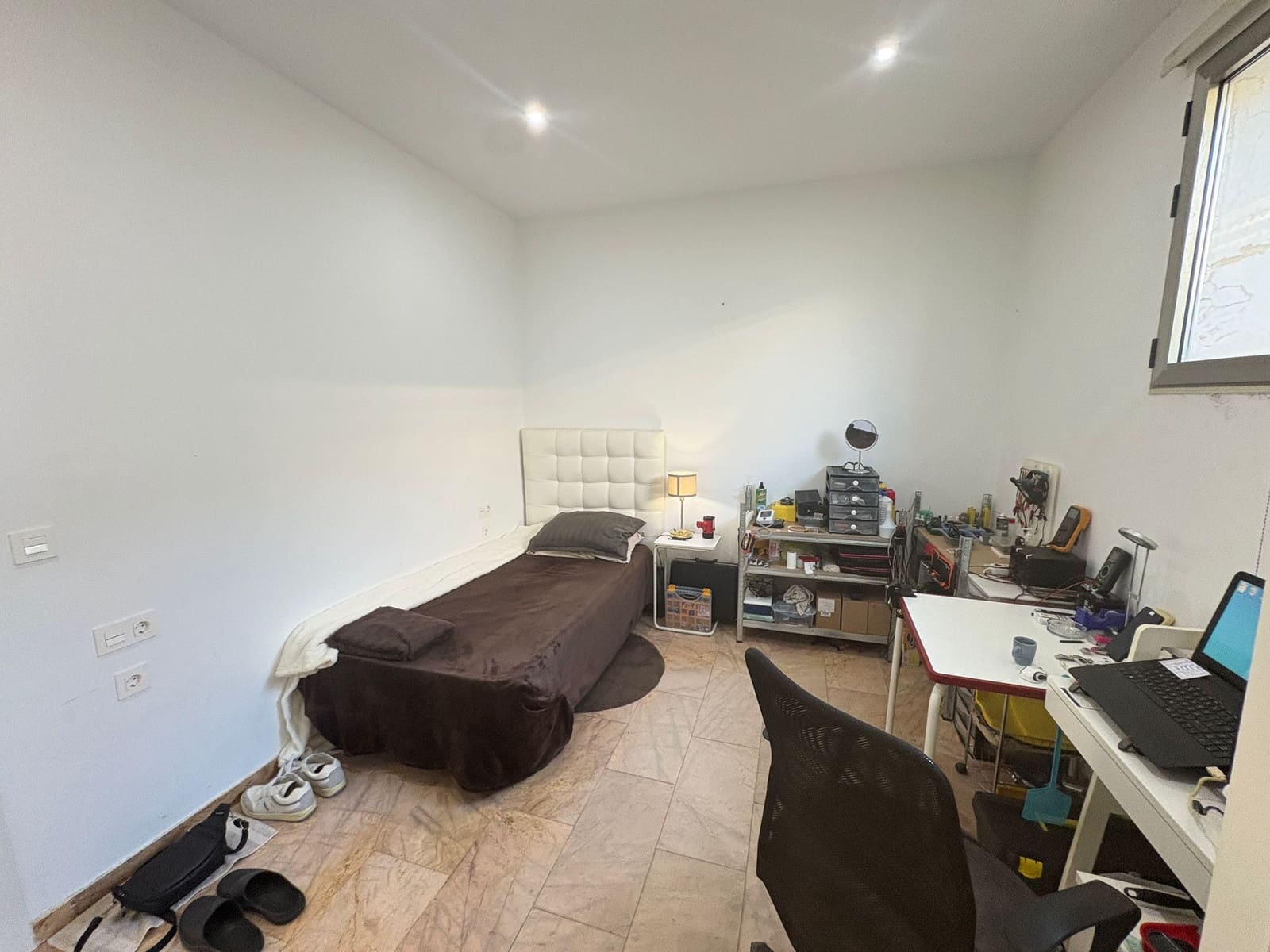 2 soveværelse Lejlighed til leje i Almeria by med garage - € 500 (Ref: 9399749)