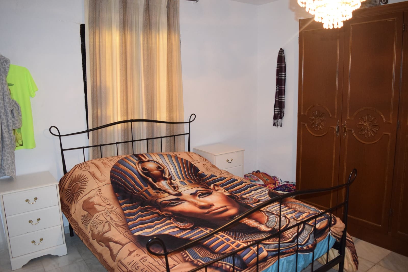 8 bedroom Townhouse for rent in Almeria city - € 500 (Ref: 9438329)