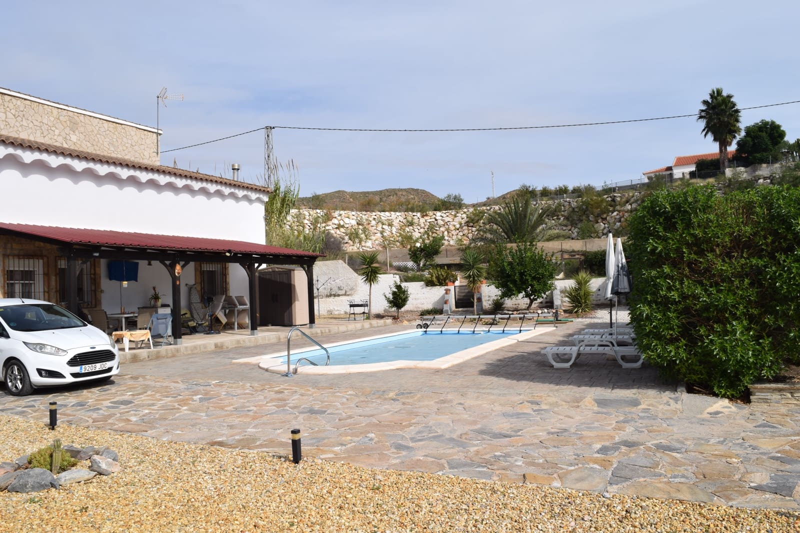 3 bedroom Semi-detached Villa for rent in Almanzora with pool garage - € 1,400 (Ref: 9471334)