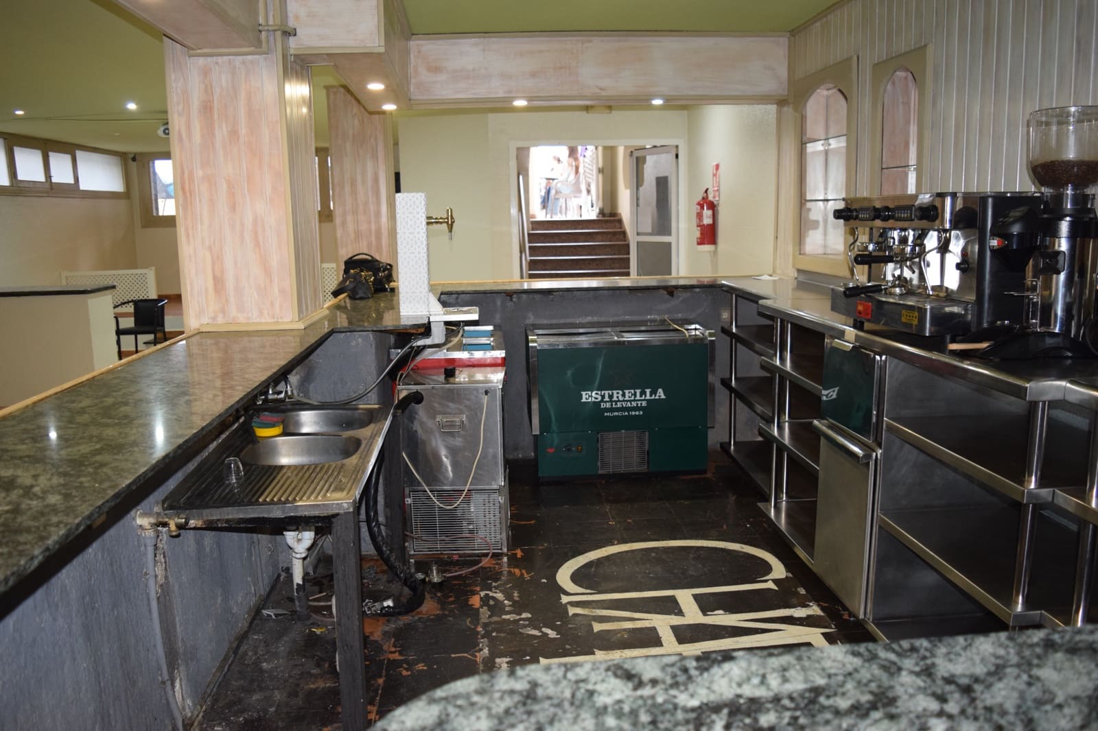 Business for rent in Cantoria - € 500 (Ref: 9516318)