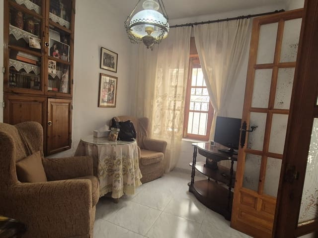 4 bedroom Townhouse for sale in Albanchez - € 80,000 (Ref: 9640740)