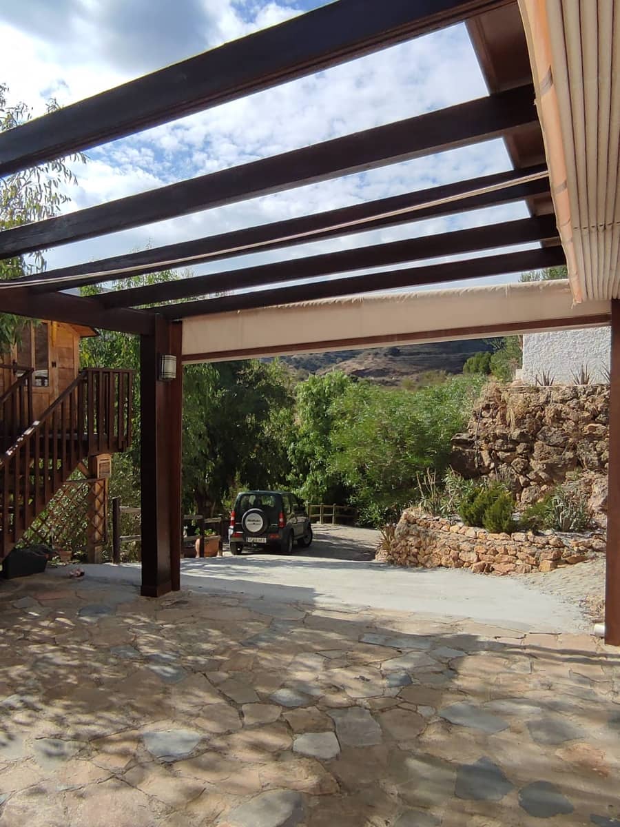 6 bedroom Finca/Country House for rent in Chercos with pool - € 1,600 (Ref: 9678127)