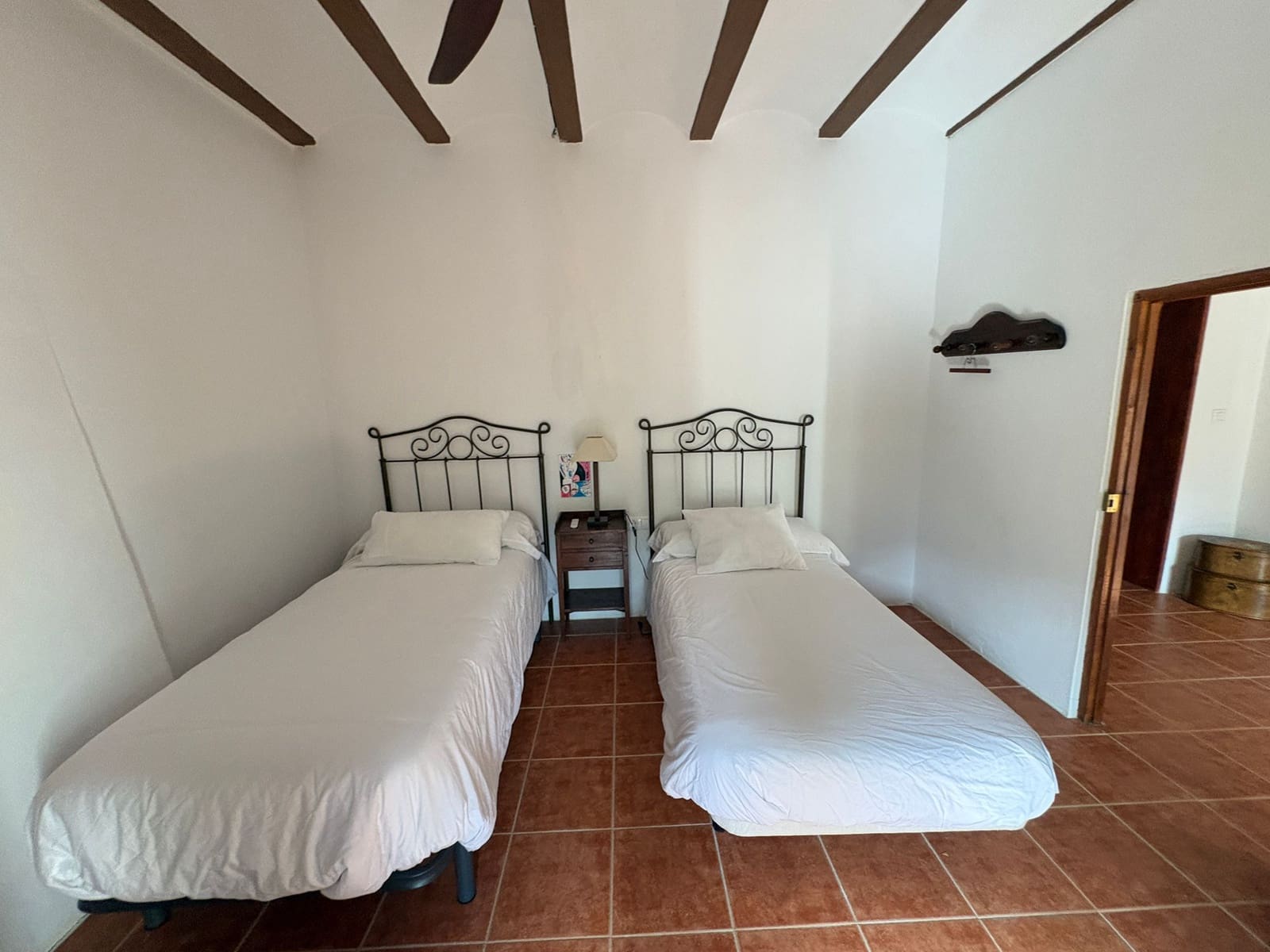 6 bedroom Finca/Country House for rent in Chercos with pool - € 1,600 (Ref: 9678127)