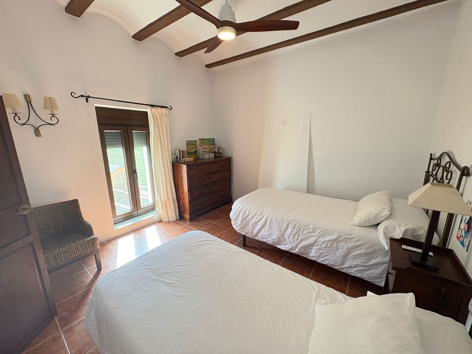 6 bedroom Finca/Country House for rent in Chercos with pool - € 1,600 (Ref: 9678127)