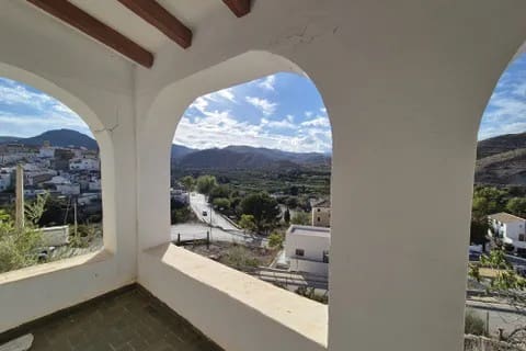 6 soveværelse Finca/Landehus til salg i Albanchez - € 120.000 (Ref: 9678137)